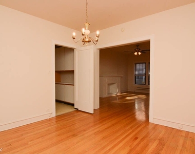 1315 Oak, Unit 1i - Photo Thumbnail 5