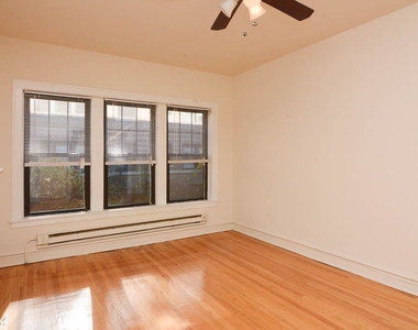 1315 Oak, Unit 1i - Photo Thumbnail 9