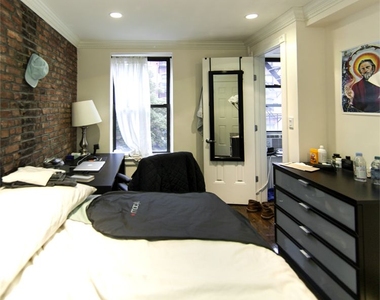 522 East 5th street - Photo Thumbnail 2