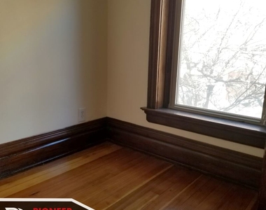 851 W Wellington Ave 3 - Photo Thumbnail 4