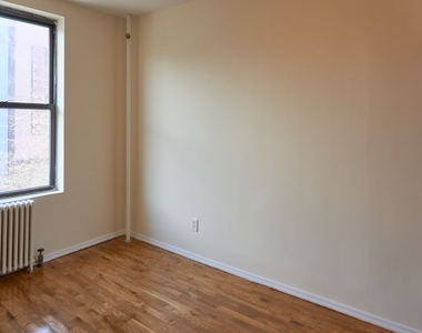 24-35 Steinway Street - Photo Thumbnail 11