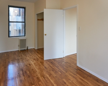 24-35 Steinway Street - Photo Thumbnail 17