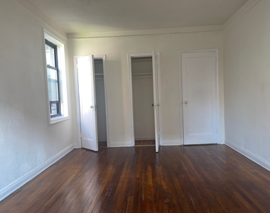 96-09 66th Avenue - Photo Thumbnail 9