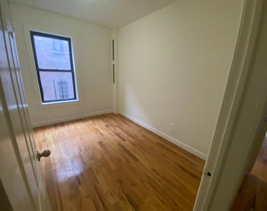 566 West 162nd Street - Photo Thumbnail 7