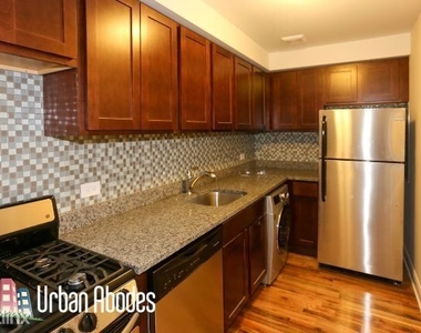 555 W Arlington Pl 409 - Photo Thumbnail 1