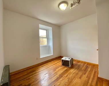 1119 Bergen Street - Photo Thumbnail 2