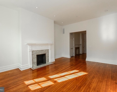 3009 M St Nw #1 - Photo Thumbnail 5