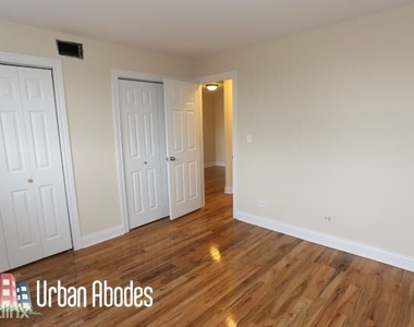 555 W Arlington Pl 505 - Photo Thumbnail 12