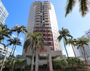 6767 Collins Ave - Photo Thumbnail 11