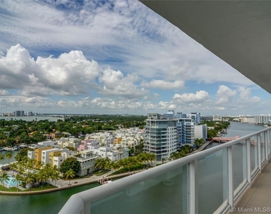 5959 Collins Ave - Photo Thumbnail 16