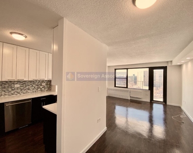 150 West 225th Street - Photo Thumbnail 1