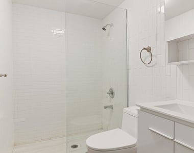 379 Nostrand Avenue - Photo Thumbnail 9