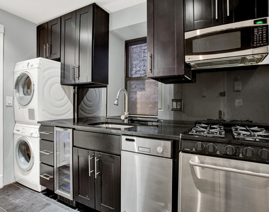 52 Barrow Street, #LL - Photo Thumbnail 1