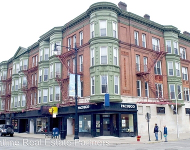 3241 N Broadway Street - Photo Thumbnail 1