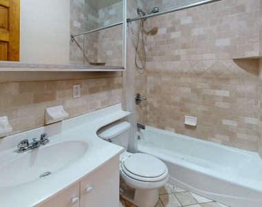 Spacious 1 bed duplex for rent West 75th Street No fee  - Photo Thumbnail 9