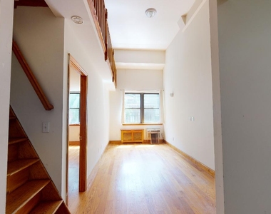 Spacious 1 bed duplex for rent West 75th Street No fee  - Photo Thumbnail 3