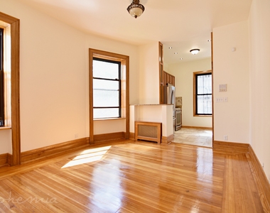 560 West 149th Street - Photo Thumbnail 2