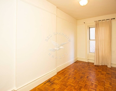 1133 Lexington Avenue - Photo Thumbnail 11