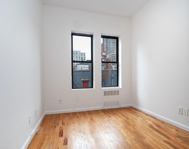 315 East 84th Street - Photo Thumbnail 0