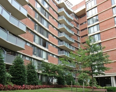 2401 Calvert St Nw - Photo Thumbnail 12