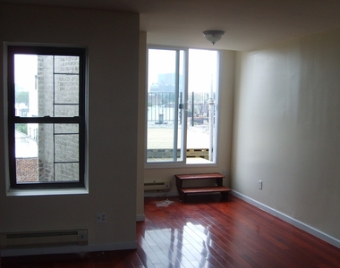 352 Myrtle Avenue - Photo Thumbnail 6