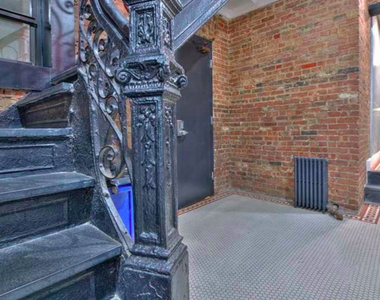 248 Broome Street - Photo Thumbnail 3