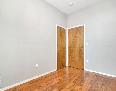 1180 Bushwick Avenue - Photo Thumbnail 5