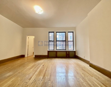 302 West 107th Street - Photo Thumbnail 1