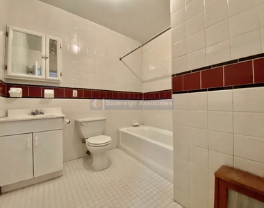 302 West 107th Street - Photo Thumbnail 6