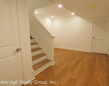 4516 Osage Avenue - Photo Thumbnail 14