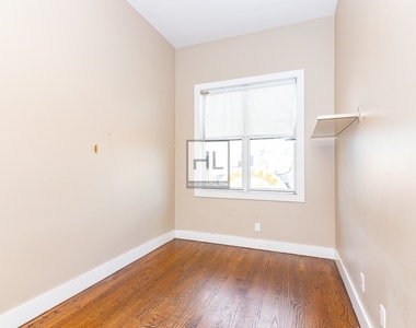 1035 Flushing Avenue - Photo Thumbnail 5