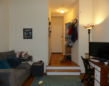 143 West 69th Street - Photo Thumbnail 4