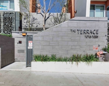 1015 Figueroa Ter 21 - Photo Thumbnail 17