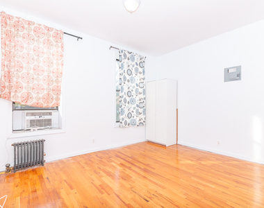 613 Marcy Avenue - Photo Thumbnail 1