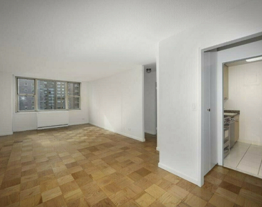 166 East 34th Street - Photo Thumbnail 1