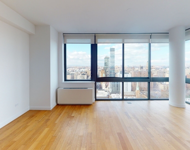 808 Columbus Avenue - Photo Thumbnail 9