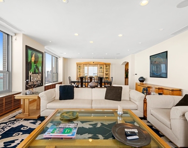 1550 North Lake Shore Drive - Photo Thumbnail 10