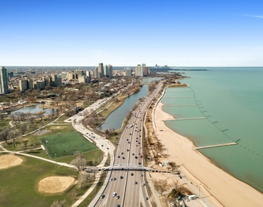 1550 North Lake Shore Drive - Photo Thumbnail 78