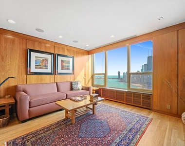 1550 North Lake Shore Drive - Photo Thumbnail 61