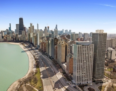 1550 North Lake Shore Drive - Photo Thumbnail 0