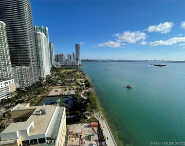 1717 N Bayshore Dr - Photo Thumbnail 17