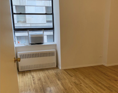 Best 1bd Deal in FiDi - Photo Thumbnail 8