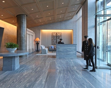 160 West 62nd Street - Photo Thumbnail 3