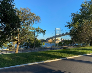 19-14 Astoria Park South - Photo Thumbnail 10