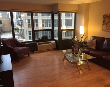 30 E Huron St Apt 1106 - Photo Thumbnail 1