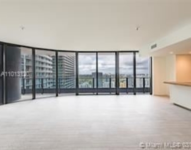 1000 Brickell Plz Unit 2600 - Photo Thumbnail 1