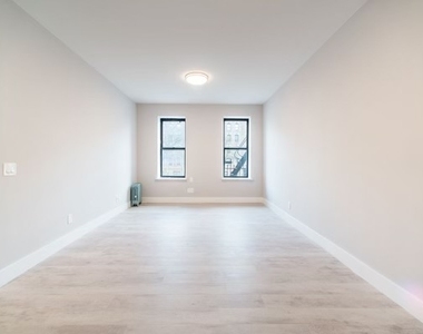 561 Lenox Avenue - Photo Thumbnail 2