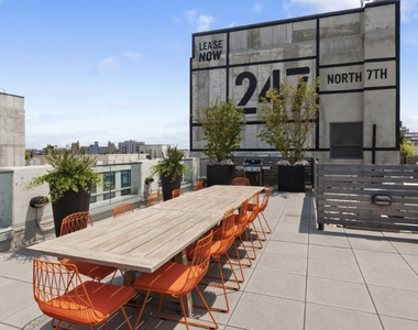 247 North 7th Street - Photo Thumbnail 5