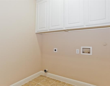 2214 Kirby Street - Photo Thumbnail 36