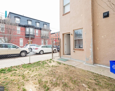 2401 Catharine Street - Photo Thumbnail 44